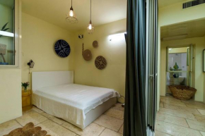 Magical 4BR Neve Tzedek and 5 min walk to beach